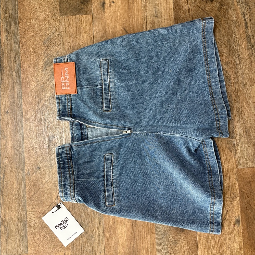 NWT PRINCESS POLLY SKORT